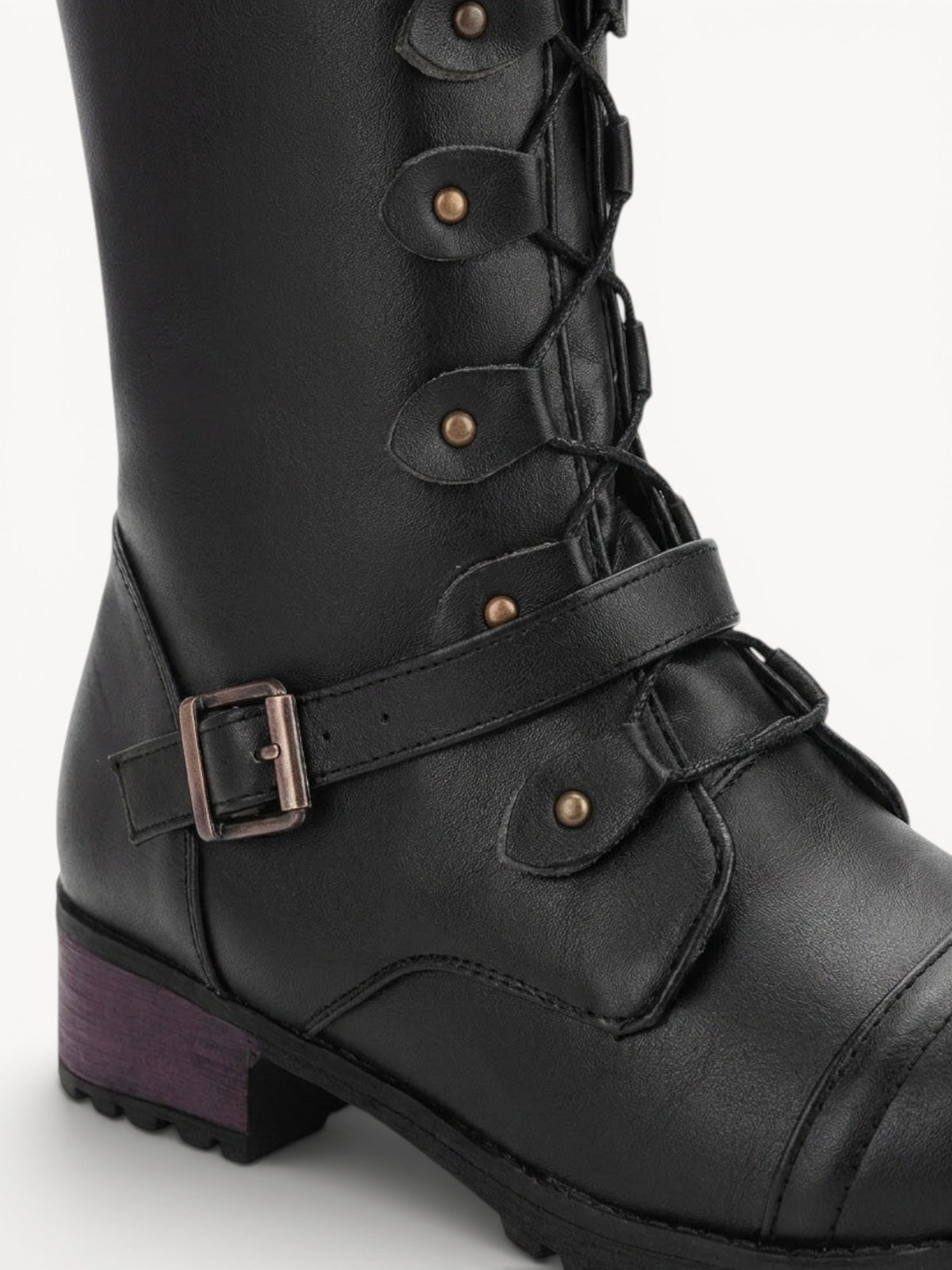 Leire | Botas militares hasta la rodilla con hebillas