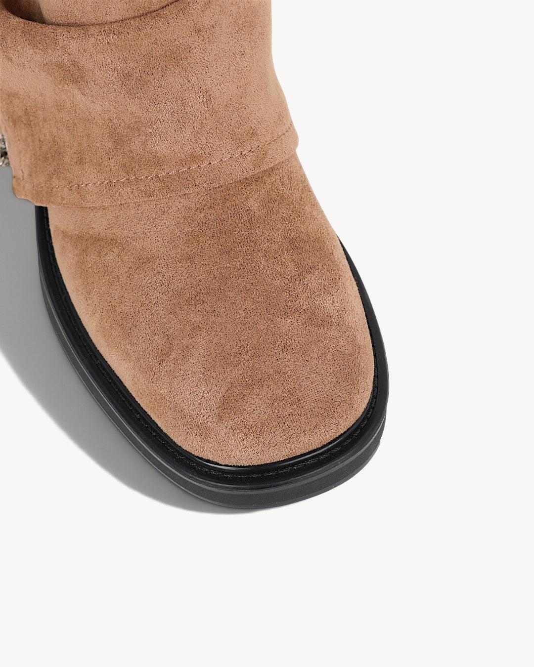 Risco | Botas biker con hebilla y tachuelas