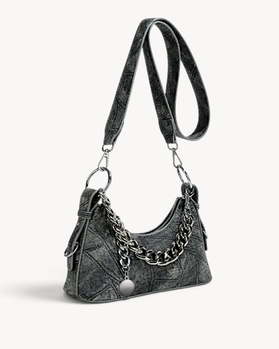 Circe | Bolso de hombro efecto denim con cadena y colgante