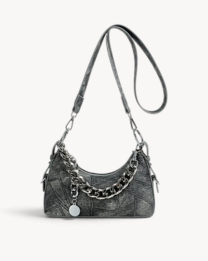 Circe | Bolso de hombro efecto denim con cadena y colgante